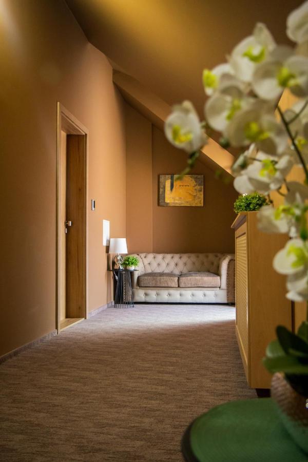 Veres Motel Veresegyház Zewnętrze zdjęcie