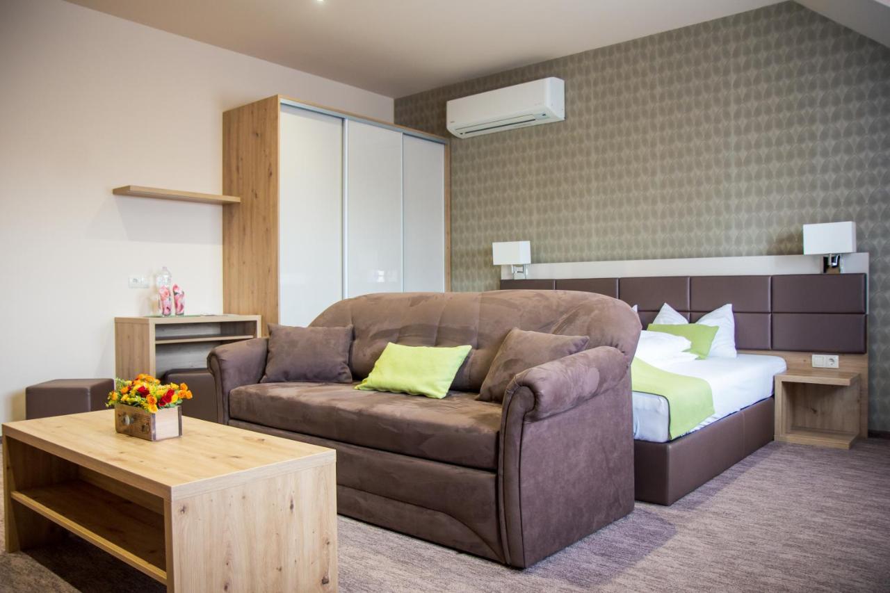 Veres Motel Veresegyház Zewnętrze zdjęcie